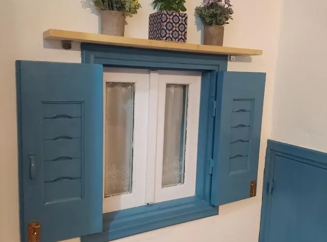 White In Naxos Town شقة *